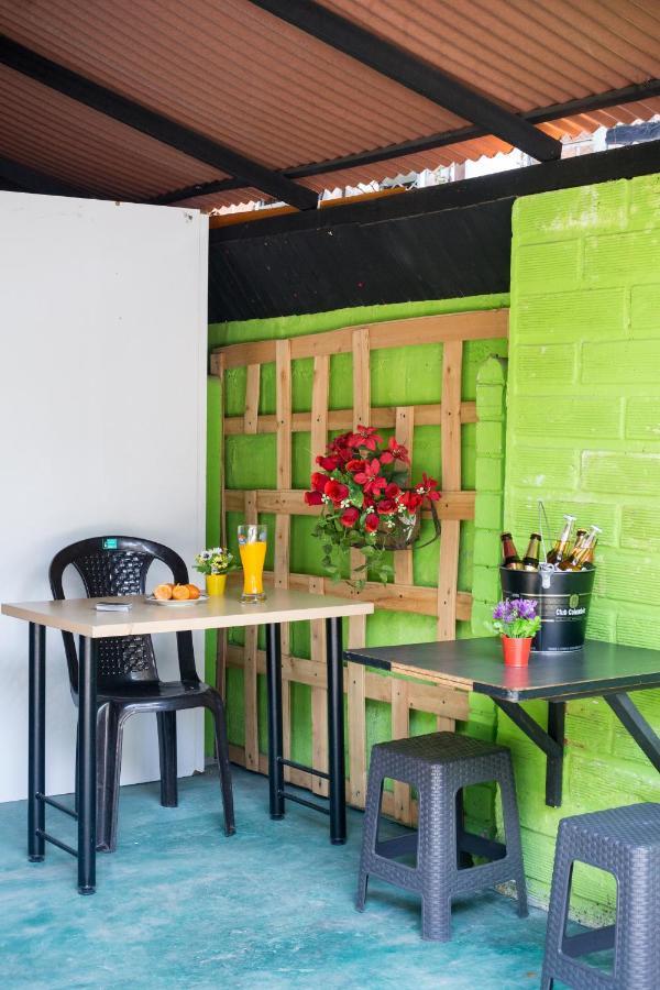 Hostel Spring City Μεντεγίν Εξωτερικό φωτογραφία