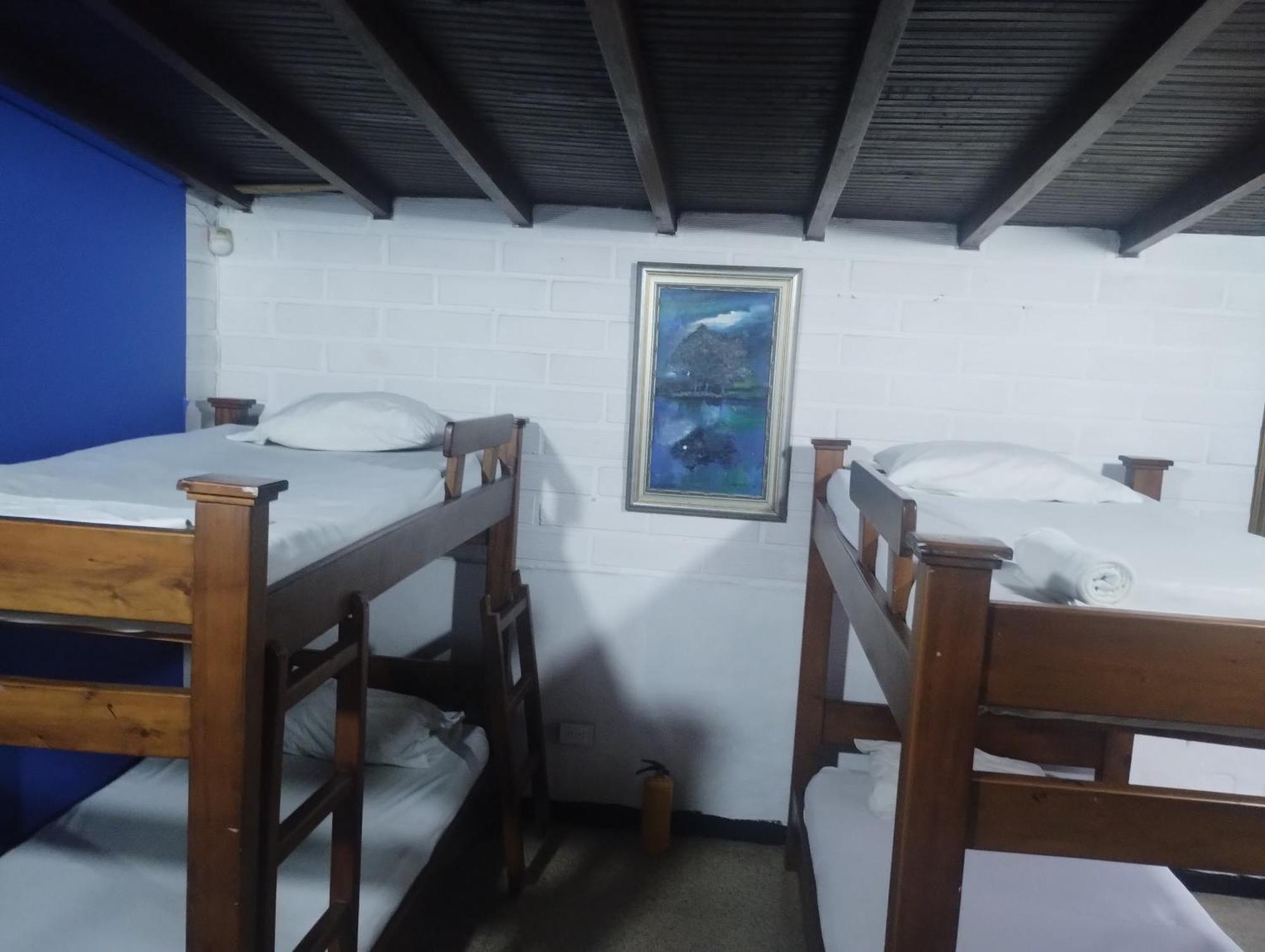 Hostel Spring City Μεντεγίν Εξωτερικό φωτογραφία